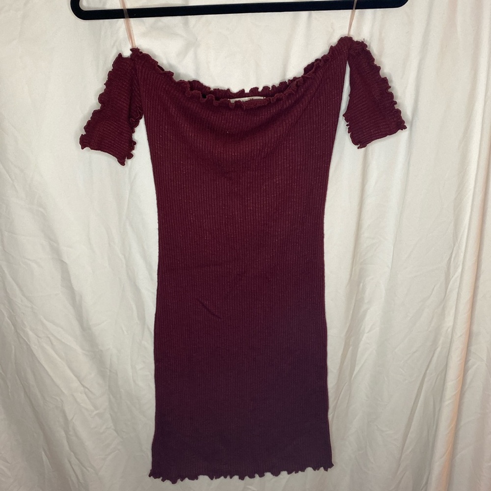 Wine off shoulder mini dress